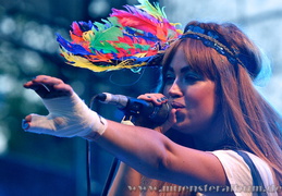 Aura Dione