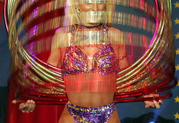 Natali BerossiniHula Hoop