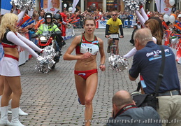 Siegt bei den Frauen in 2:34:58 - Volha Salevich