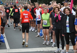 Einlauf in die Staffel Wechselzone.