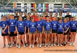 Gruppenbild: das deutsche Team mit dem Ball- und Wischdienst.