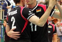 Wechsel: Georg Wiebel für Norbert Walter.