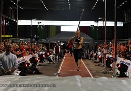 Sabine Schulte beim Anlauf zu ihrem 4,28m Sprung.