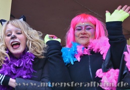 Blondine & Pinkine