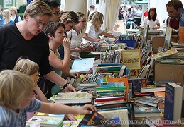 Wie immer ein Magnet: die Bücher-Fundgrube