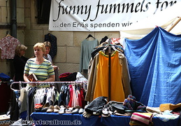 Der 'funny fummels'-Stand - der Second Hand Stand for women only