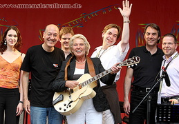 Bürgermeisterin Karin Reismann eröffnet das Eurocityfest 2008.
