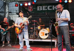 Jamaican Jazz Style von The Senior Allstars.