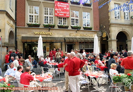 Münster - eine Stadt sieht rot.