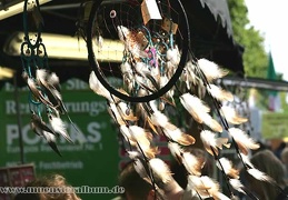Der Hit der Saison - ein Dreamcatcher. Über das Bett gehängt, soll er die bösen Träume einfangen.