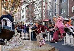Der Hit bei den Kids - das Kinder-Kettenkarussel.