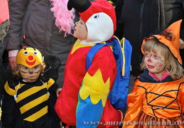 Kids auf Kamellejagd