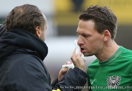 Stefan Kühne mit blutender Oberlippe